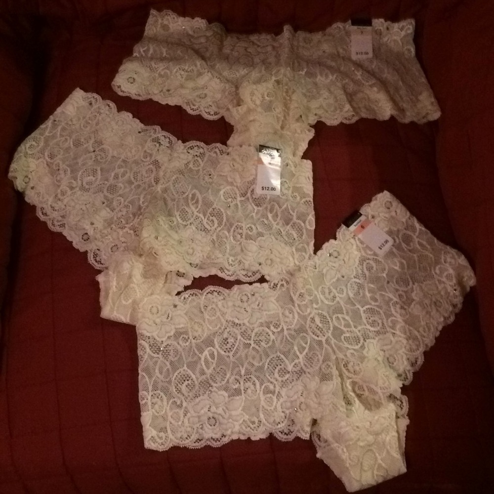 🎀Delicates Lace Rhinestone Boyshort Panties🎀
